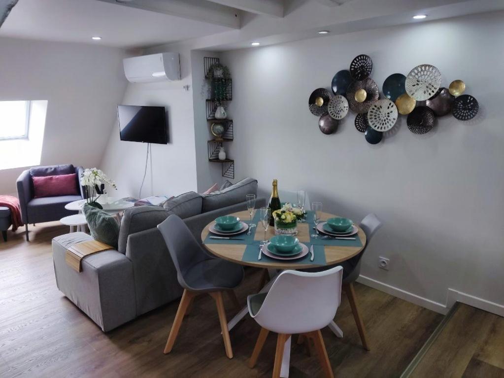 Comfortable Air-Conditioned T3 In The Heart Of Amboise With Parking Space Eksteriør bilde